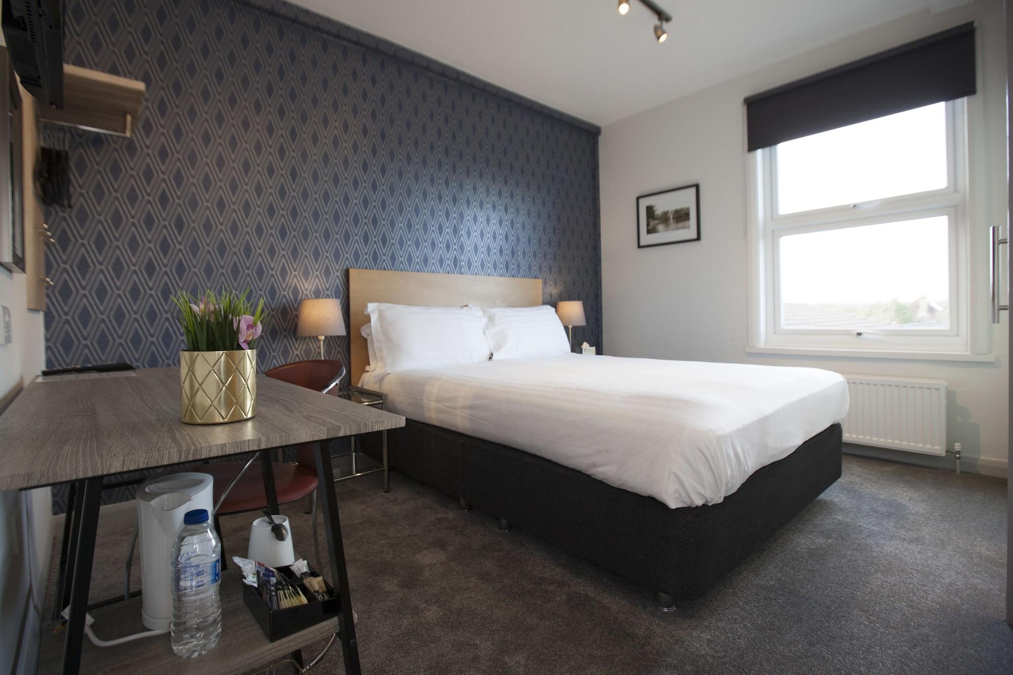 Asperion Hotel Guildford Esterno foto